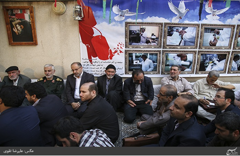 از نهیب مادر شهید به مجری تا نشاط پدر پیر و مادران قد خمیده شهدا در پایان انتظار از نهیب مادر شهید به مجری تا نشاط پدر پیر و مادران قد خمیده شهدا در پایان انتظار