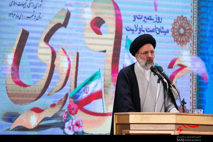 حماسه نهم دی امدادی الهی برای پایان فتنه بود