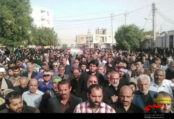 شهید گمنام ۱۷ ساله در برازجان تشییع و تدفین شد
