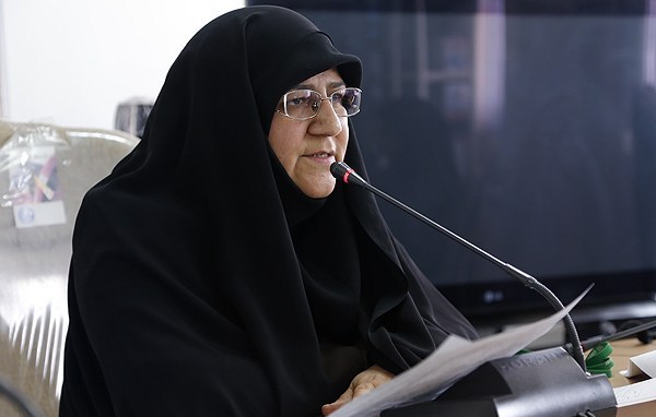 مدگرایی افراطی بحران هویتی در جامعه را به دنبال دارد