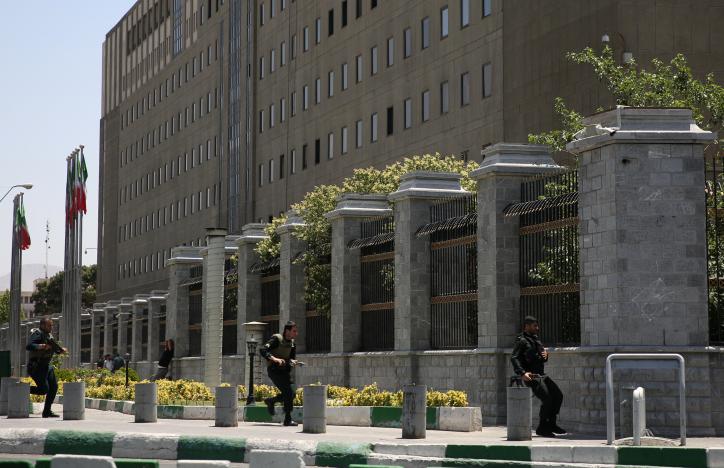 پيام فرماندار ويژه شهرستان ملاير در محکوميت تهاجم تروريستي تهران