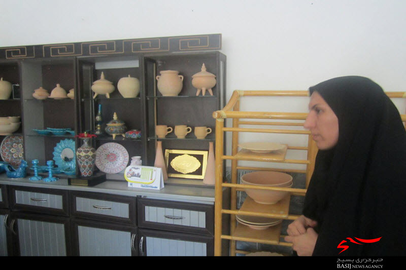 افتتاح دومین کارگاه تولید هنرهای دستی تجسمی در نهاوند