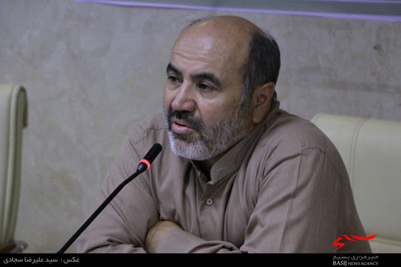ضرورت معرفی شهید «همدانی» به عنوان الگو به جامعه/ شهید «همدانی» در خط ولایت و رهبری بود