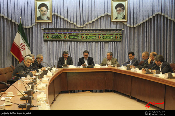 یک سوم بیسوادان کشور را اتباع خارجی تشکیل میدهند یک سوم بیسوادان کشور را اتباع خارجی تشکیل میدهند