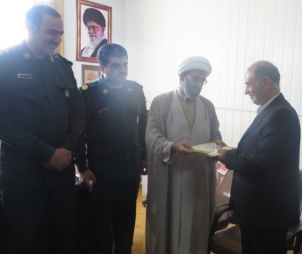 برگزاری تکریم و معارفه مسئول بسیج هنرمندان برخوار برگزاری تکریم و معارفه مسئول بسیج هنرمندان برخوار