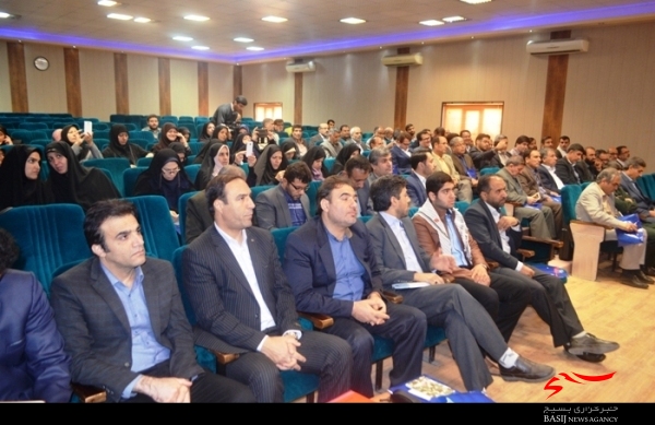 گردهمایی سرمربیان و سرگروه های درس آمادگی دفاعی برگزار شد گردهمایی سرمربیان و سرگروه های درس آمادگی دفاعی برگزار شد