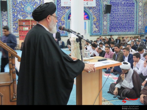 برگزاری بزرگداشت حماسه 9 دی در جزیره خارگ برگزاری بزرگداشت حماسه 9 دی در جزیره خارگ