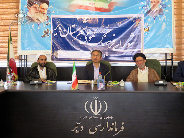 سایه سنگین گرانی و رکود در بازار « بندر دیر» / سفره هایی که روز به روز کوچک تر می شود سایه سنگین گرانی و رکود در بازار « بندر دیر» / سفره هایی که روز به روز کوچک تر می شود