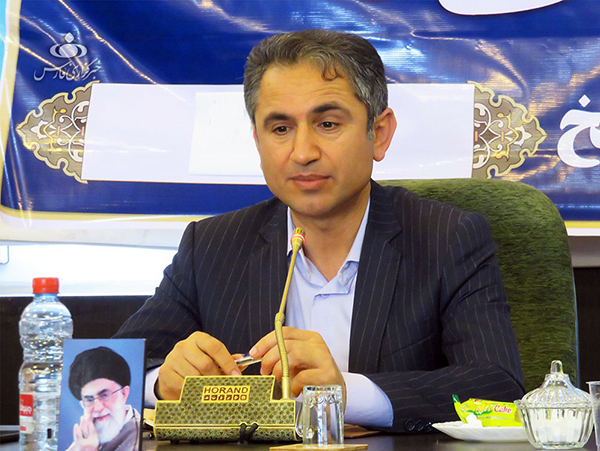 سایه سنگین گرانی و رکود در بازار « بندر دیر» / سفره هایی که روز به روز کوچک تر می شود سایه سنگین گرانی و رکود در بازار « بندر دیر» / سفره هایی که روز به روز کوچک تر می شود