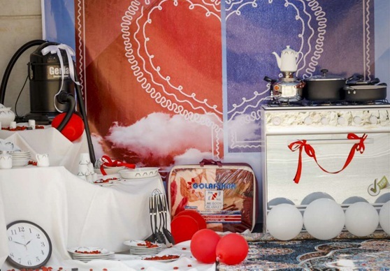 مراسم اهدای جهیزیه به 3 زوج جوان تهرانی برگزار شد