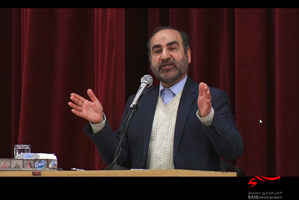 همایش بصیرت خانواده در بوشهر برگزار شد همایش بصیرت خانواده در بوشهر برگزار شد