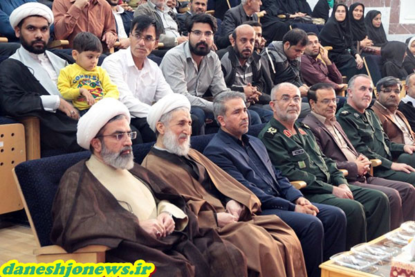 تولید کار، هنر دانشجویان جهادگر است تولید کار، هنر دانشجویان جهادگر است