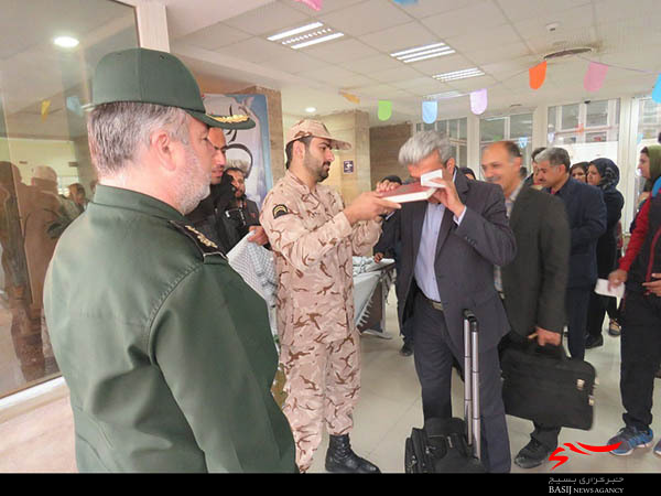 دانش آموزان متوسطه جزیره خارگ به راهیان نور اعزام شدند دانش آموزان متوسطه جزیره خارگ به راهیان نور اعزام شدند