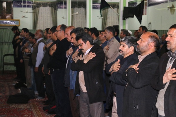 شهرستان شازند غرق در سوگ شهادت بزرگ بانوی اسلام/ فاطمیه به اوج رسید شهرستان شازند غرق در سوگ شهادت بزرگ بانوی اسلام/ فاطمیه به اوج رسید