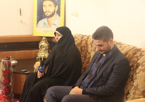 دیدار با خانواده شهید میر غفاری