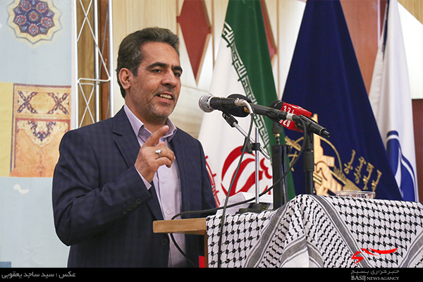 خبرنگاران به دنبال تعریف و تمجید از مسئولان نباشند/ تجلیل از ۲۲ اثر منتخب در جشنواره رسانهای ابوذر اردبیل خبرنگاران به دنبال تعریف و تمجید از مسئولان نباشند/ تجلیل از ۲۲ اثر منتخب در جشنواره رسانهای ابوذر اردبیل