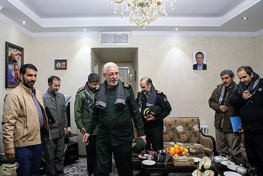 دیدار جانشین فرماندهی سپاه تهران بزرگ با خانواده شهید علی&zwnj;اصغر شیردل