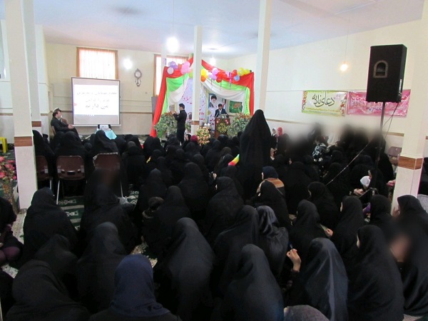 جشن بزرگ میلاد کوثر در شهرستان شازند برگزار شد