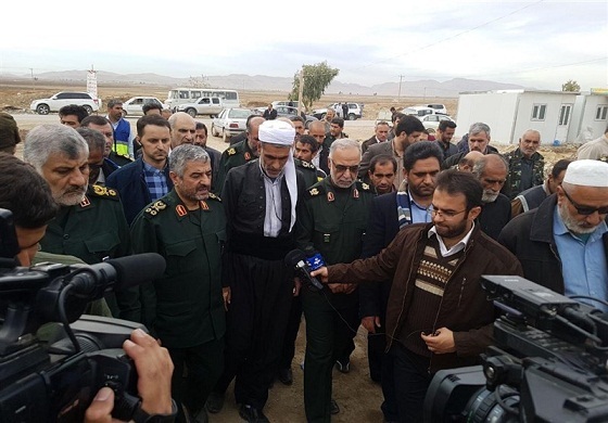سپاه تهران نشان داد که می‌ توان ظرف یک ماه منزل مسکونی برای زلزله‌زدگان ساخت