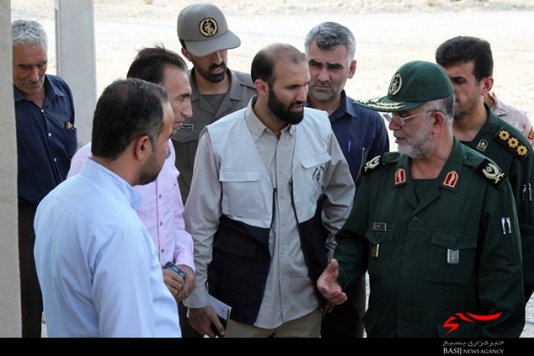 105 گروه جهادی در بوشهر مشغول محرومیّت زدایی هستند 105 گروه جهادی در بوشهر مشغول محرومیّت زدایی هستند