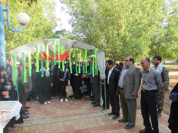 اعزام دانش آموزان دلواری به مناطق عملیاتی اعزام دانش آموزان دلواری به مناطق عملیاتی