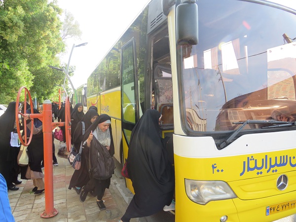 اعزام دانش آموزان دلواری به مناطق عملیاتی اعزام دانش آموزان دلواری به مناطق عملیاتی
