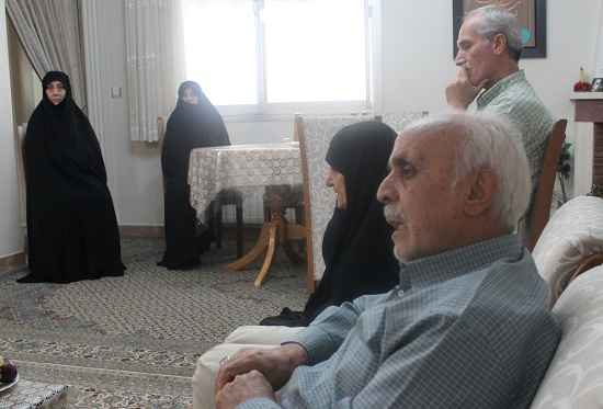 فرمانده عملیاتی که خود را سنگرساز جبهه معرفی می کرد فرمانده عملیاتی که خود را سنگرساز جبهه معرفی می کرد