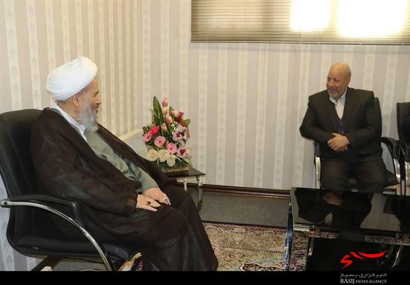 مدیران در نظام توحیدی باید با اخلاص گام بردارند