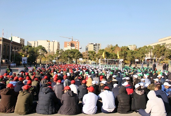 صبحگاه مشترک ناحیه حضرت ولی عصر(عج) در دبیرستان ماندگار البرز