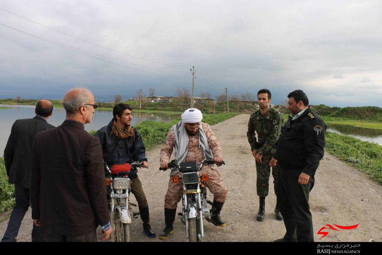 گزارش تصویری حضور جمعی دیگر از جوانان انقلابی شهر رشت در مناطق سیل زده گلستان