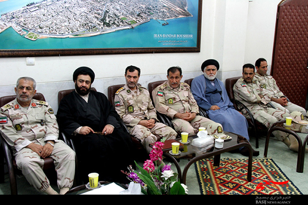دیدار نوروزی مسئولین استان با آیت الله صفایی بوشهری دیدار نوروزی مسئولین استان با آیت الله صفایی بوشهری
