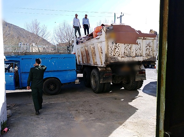 ارسال هفتمین محموله لوازم گرمایشی و البسه استان مرکزی برای سیل&zwnj;زدگان لرستان