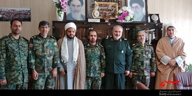 آمریکا و ایادی آن محکوم به زوال و نابودی هستند آمریکا و ایادی آن محکوم به زوال و نابودی هستند