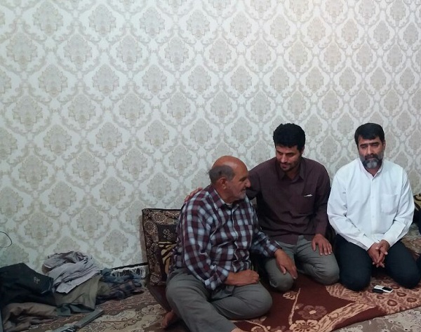 امداد فرهنگی در مناطق سیل زده توسط سپاه ناحیه شازند