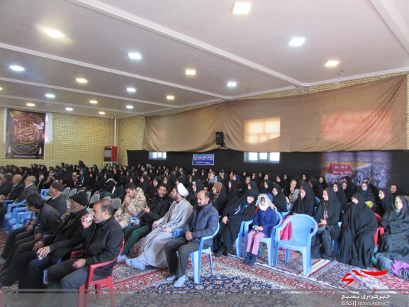 گزارش تصویری از برگزاری مراسم بزرگداشت سردار شهید حاج قاسم سلیمانی در روستای اکبر آباد شهرستان شازند