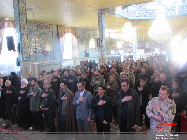 گزارش تصویری از برگزاری مراسم یادواره شهدای گمنام شهر شازند گزارش تصویری از برگزاری مراسم یادواره شهدای گمنام شهر شازند