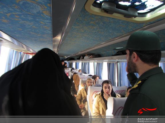 اعزام چهل نفر از دانشجویان بسیجی دانشگاه پیام نور شهرستان شازند به مشهد مقدس به همت بسیج دانشجویی دانشگاه به مدت ۵ روز اعزام چهل نفر از دانشجویان بسیجی دانشگاه پیام نور شهرستان شازند به مشهد مقدس به همت بسیج دانشجویی دانشگاه به مدت ۵ روز