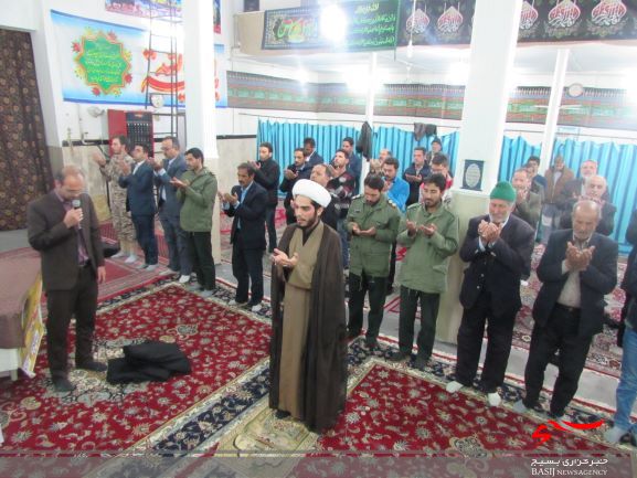 گزارش تصویری از برگزاری میز خدمت جهادی