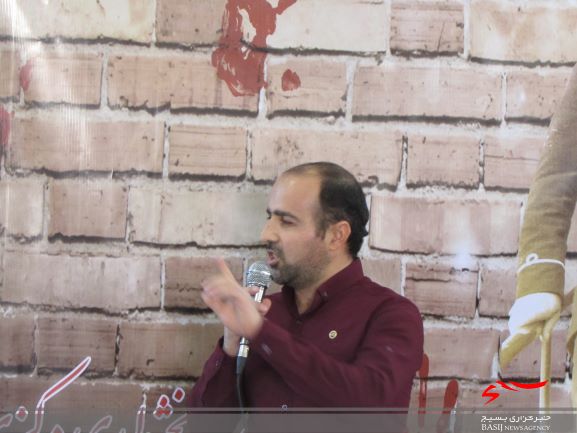 گزارش تصویری از ملاقات مردمی در روستای علی آباد شهرستان شازند گزارش تصویری از ملاقات مردمی در روستای علی آباد شهرستان شازند