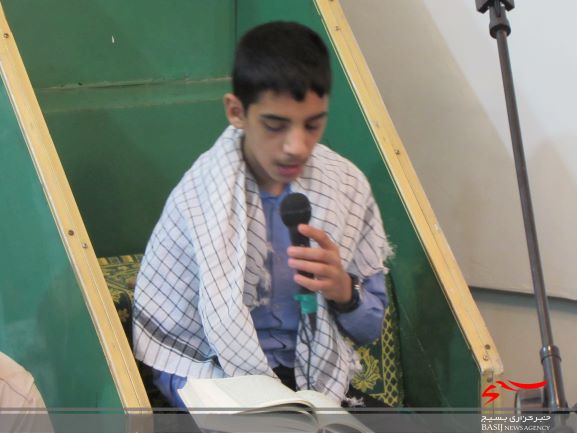 گزارش تصویری از گرامیداشت سالگرد پبروزی انقلاب اسلامی /دیدار با خانواده شهید در شهر آستانه