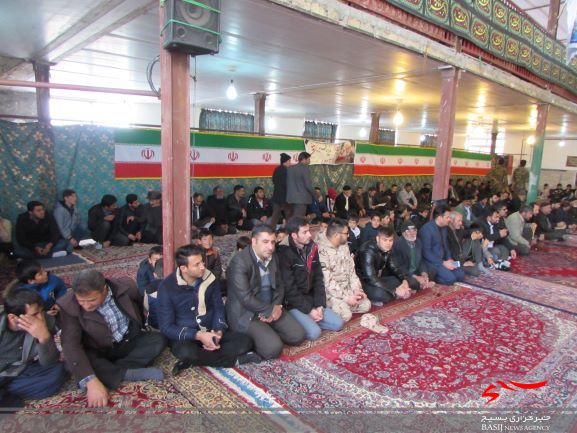 گزارش تصویری/مراسم بزرگداشت یوم الله ۲۲ بهمن و چهلم سردار شهید سلیمانی با سخنرانی فرمانده سپاه شازند، در روستای جلایر شهرستان شازند