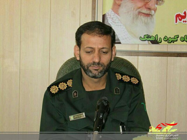 امپراطوری رسانه&zwnj;ای دشمن برای کمرنگ کردن حضور مردم در انتخابات پای کار آمده است