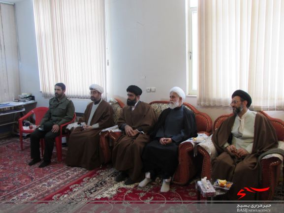 تجدید دیدار با ائمه جمعه شهرستان شازند تجدید دیدار با ائمه جمعه شهرستان شازند