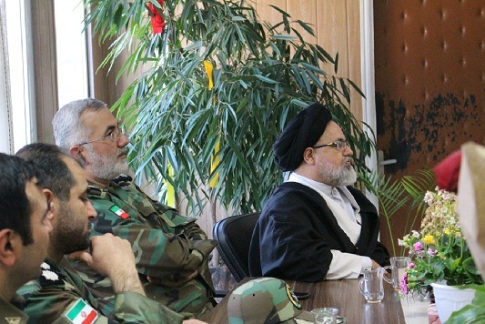 نشست صمیمی فرماندهان نزاجا با فرمانده ناحیه حضرت ولی عصر(عج)