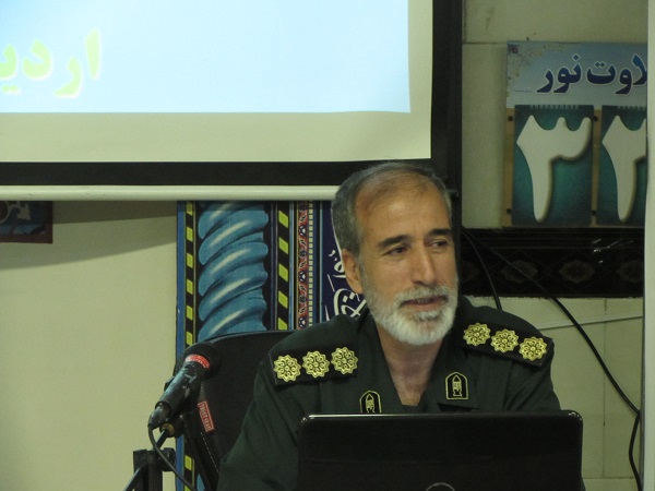 اهمیت نقش آفرینی روحانیون در تبیین گام دوم انقلاب اسلامی اهمیت نقش آفرینی روحانیون در تبیین گام دوم انقلاب اسلامی