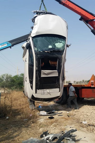 حادثه واژگونی خودرو یکی از پزشکان جهادی استان بوشهر حادثه واژگونی خودرو یکی از پزشکان جهادی استان بوشهر