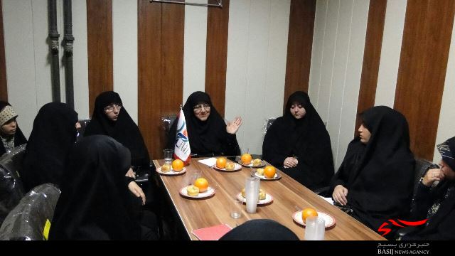 لزوم اصلاح رویکردها در حوزه زن و خانواده/ هویت زن مسلمان باید احیاء شود لزوم اصلاح رویکردها در حوزه زن و خانواده/ هویت زن مسلمان باید احیاء شود