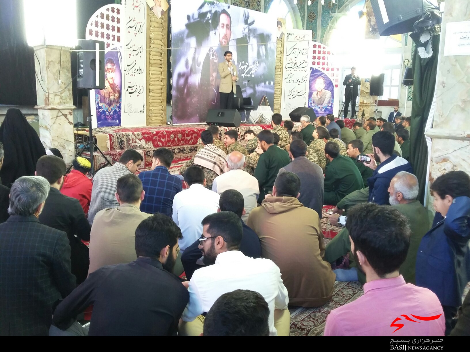 گزارش تصویری/ مراسم هفتمین روز شهادت شهید حسین جوینده گزارش تصویری/ مراسم هفتمین روز شهادت شهید حسین جوینده