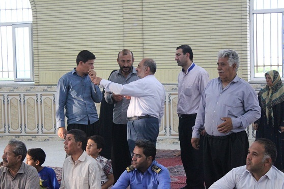 آیین افتتاح مسجد در روستای تپه عظيم سر پل ذهاب