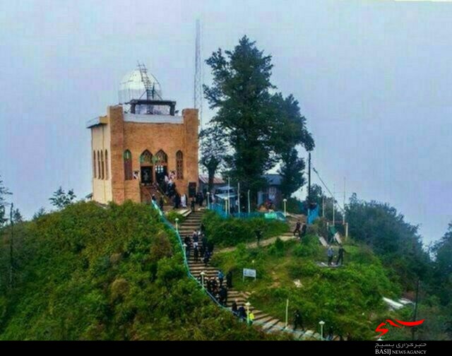 بقعه امامزاده اسحاق (ع) در طبیعتی زیبا بر بام گیلان + عکس و فیلم بقعه امامزاده اسحاق (ع) در طبیعتی زیبا بر بام گیلان + عکس و فیلم
